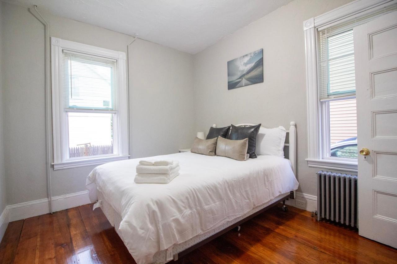 2 Bedroom Condo Close To Boston And Cambridge With Free Parkings Exterior photo
