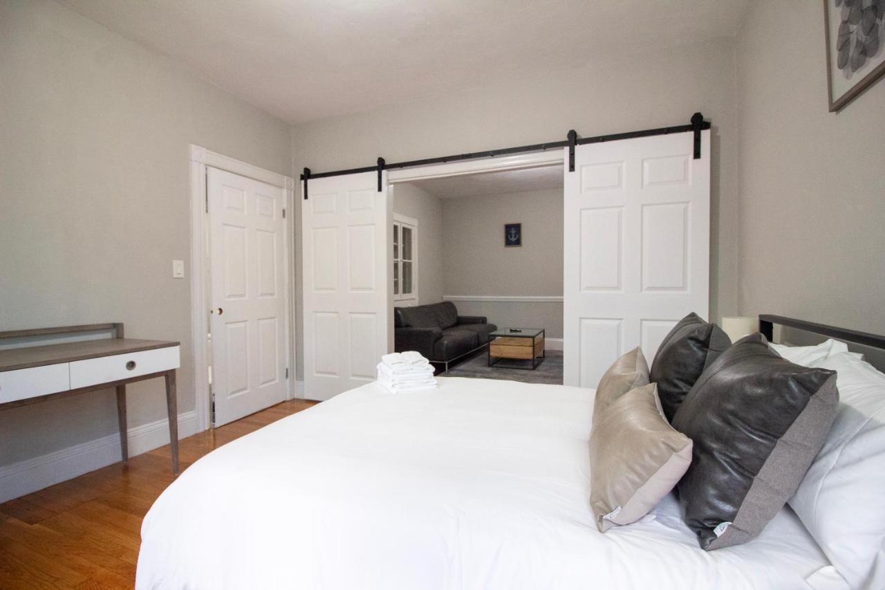2 Bedroom Condo Close To Boston And Cambridge With Free Parkings Exterior photo